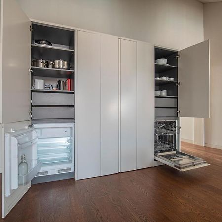 8 Building Apartment 403 T2 - River & Garden View ลิสบอน ภายนอก รูปภาพ